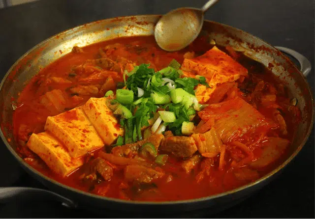 Korean Food 25 Kimchi stew (Kimchi-jjigae)