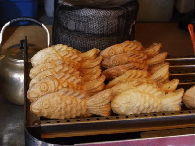 Korean Street Food 17 Goldfish Bread
