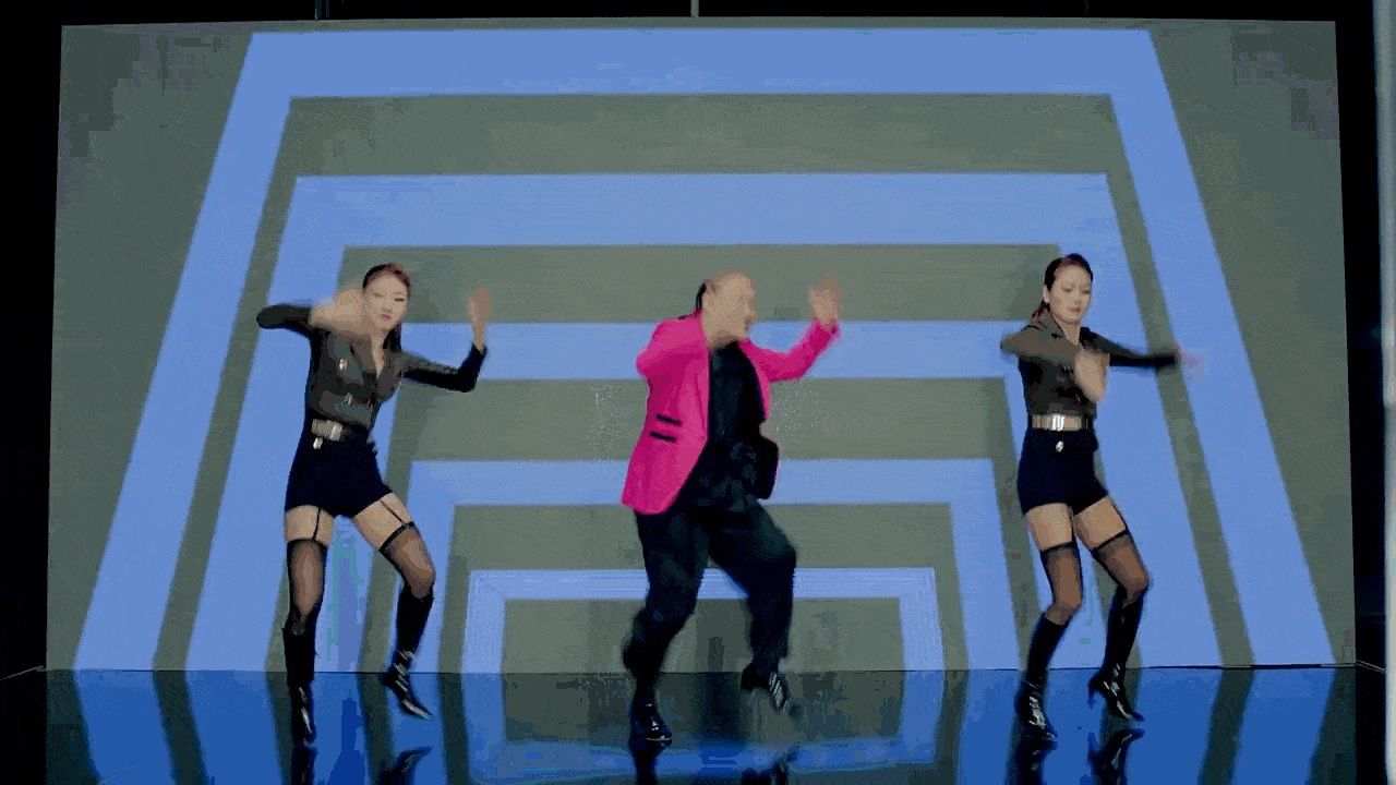 The Spank That psy dance move from daddy feat CL from 2NE1