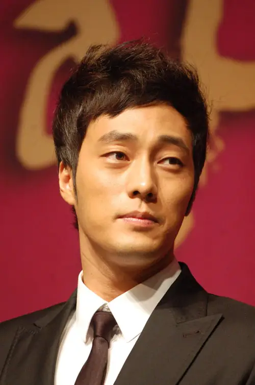 Image of Korean actor So Ji Sub
